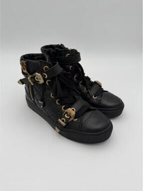 Women’s Bronx  Boots Black W/Brass Details Size 37 (6.5-7 US) RARE In US ￼